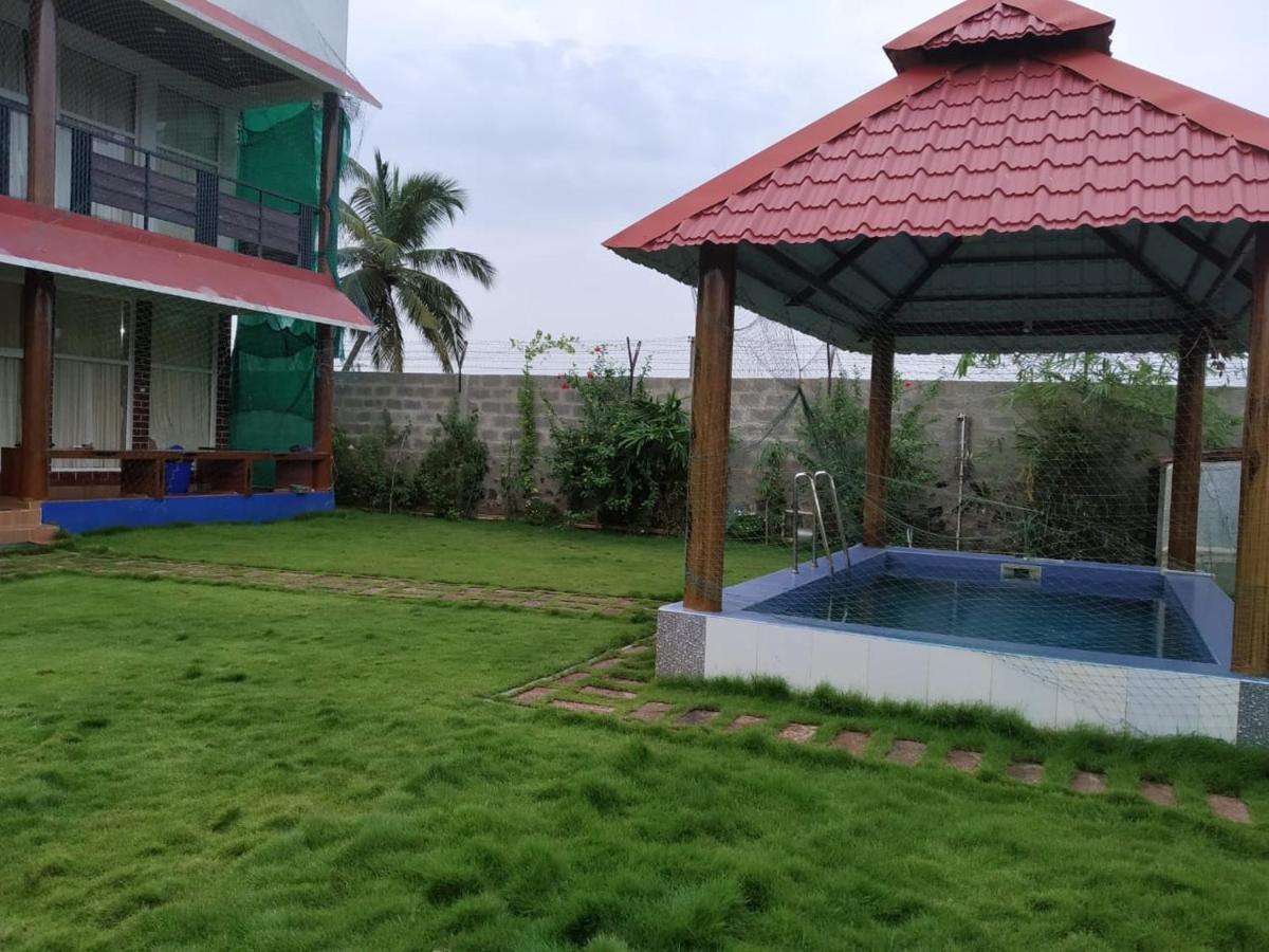 Waves Beach House Pondichéry Extérieur photo