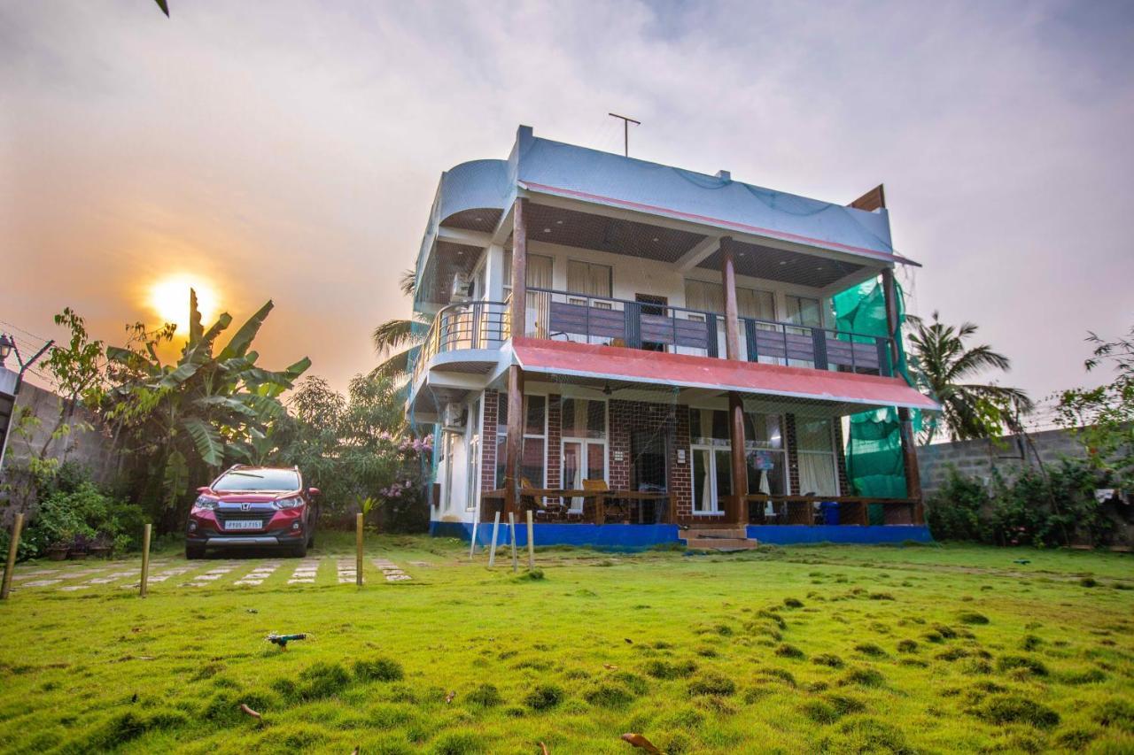 Waves Beach House Pondichéry Extérieur photo