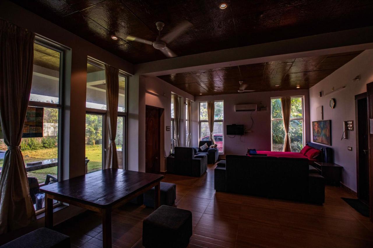 Waves Beach House Pondichéry Extérieur photo