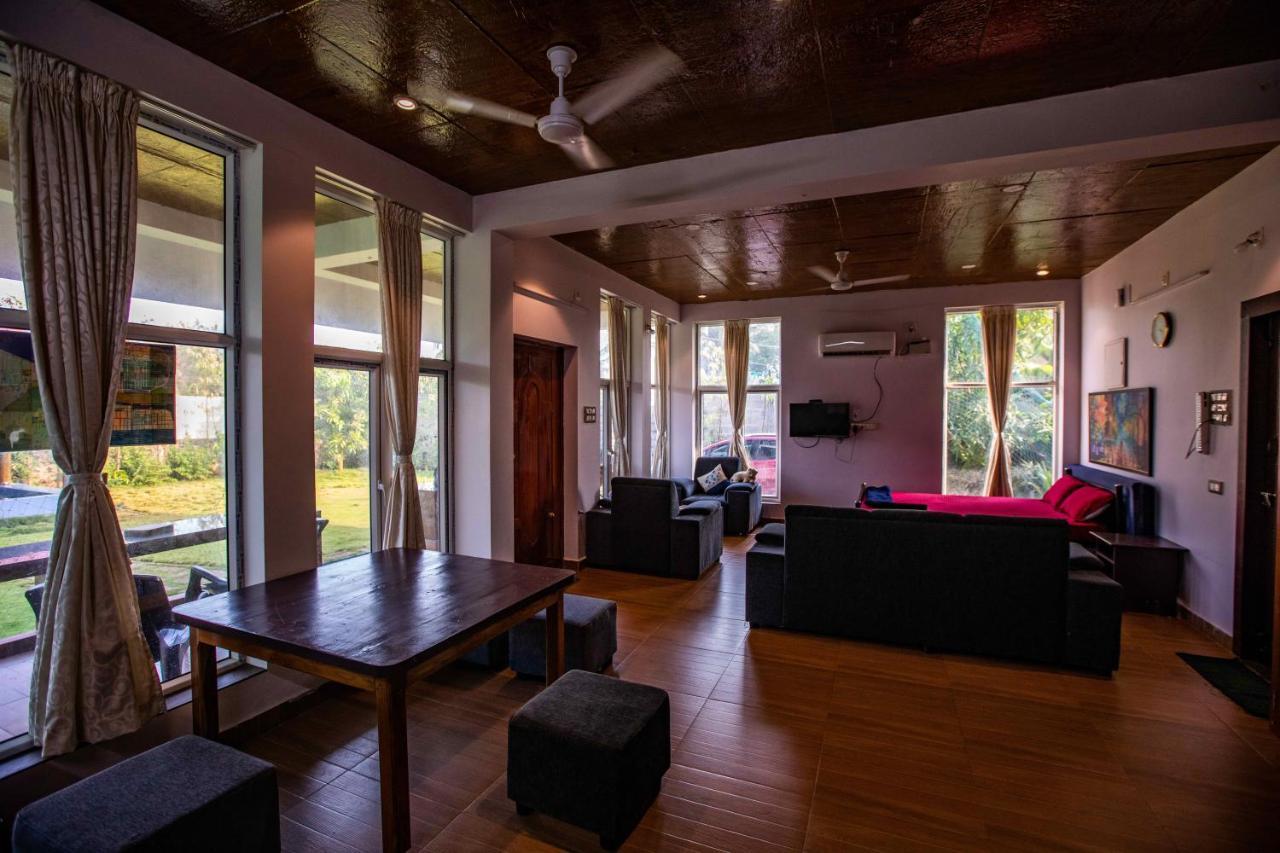 Waves Beach House Pondichéry Extérieur photo