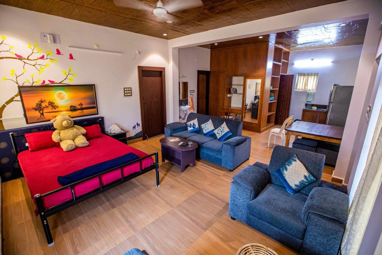 Waves Beach House Pondichéry Extérieur photo