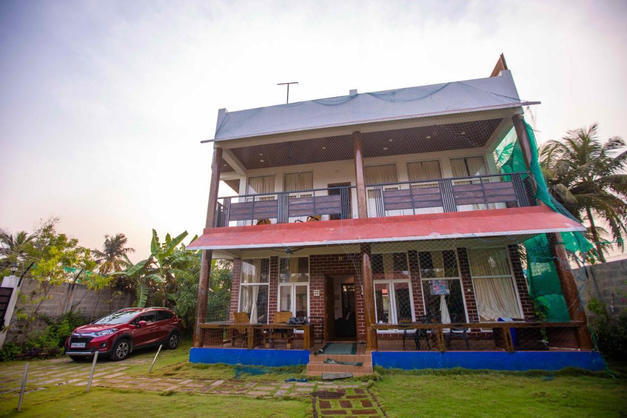 Waves Beach House Pondichéry Extérieur photo