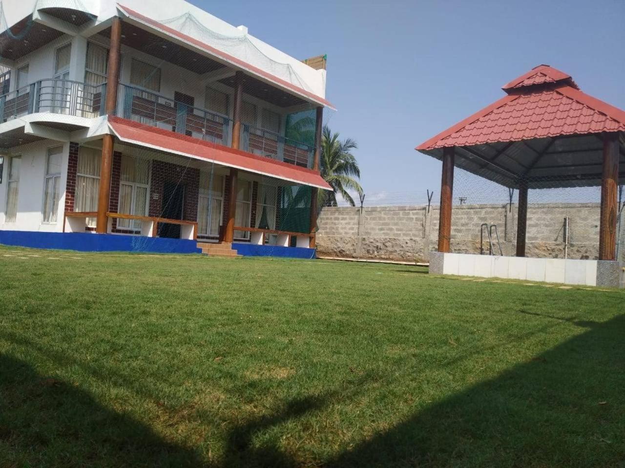 Waves Beach House Pondichéry Extérieur photo
