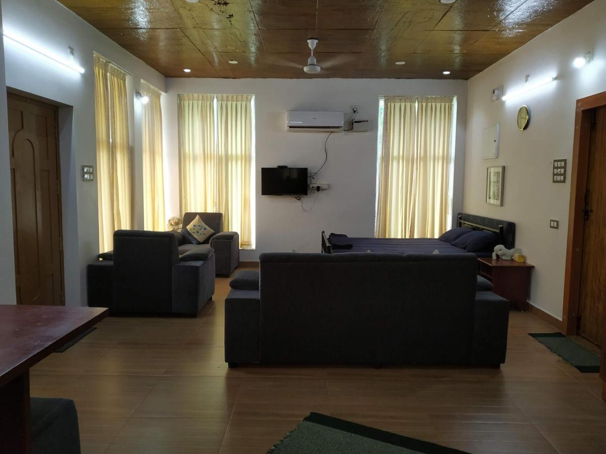 Waves Beach House Pondichéry Extérieur photo